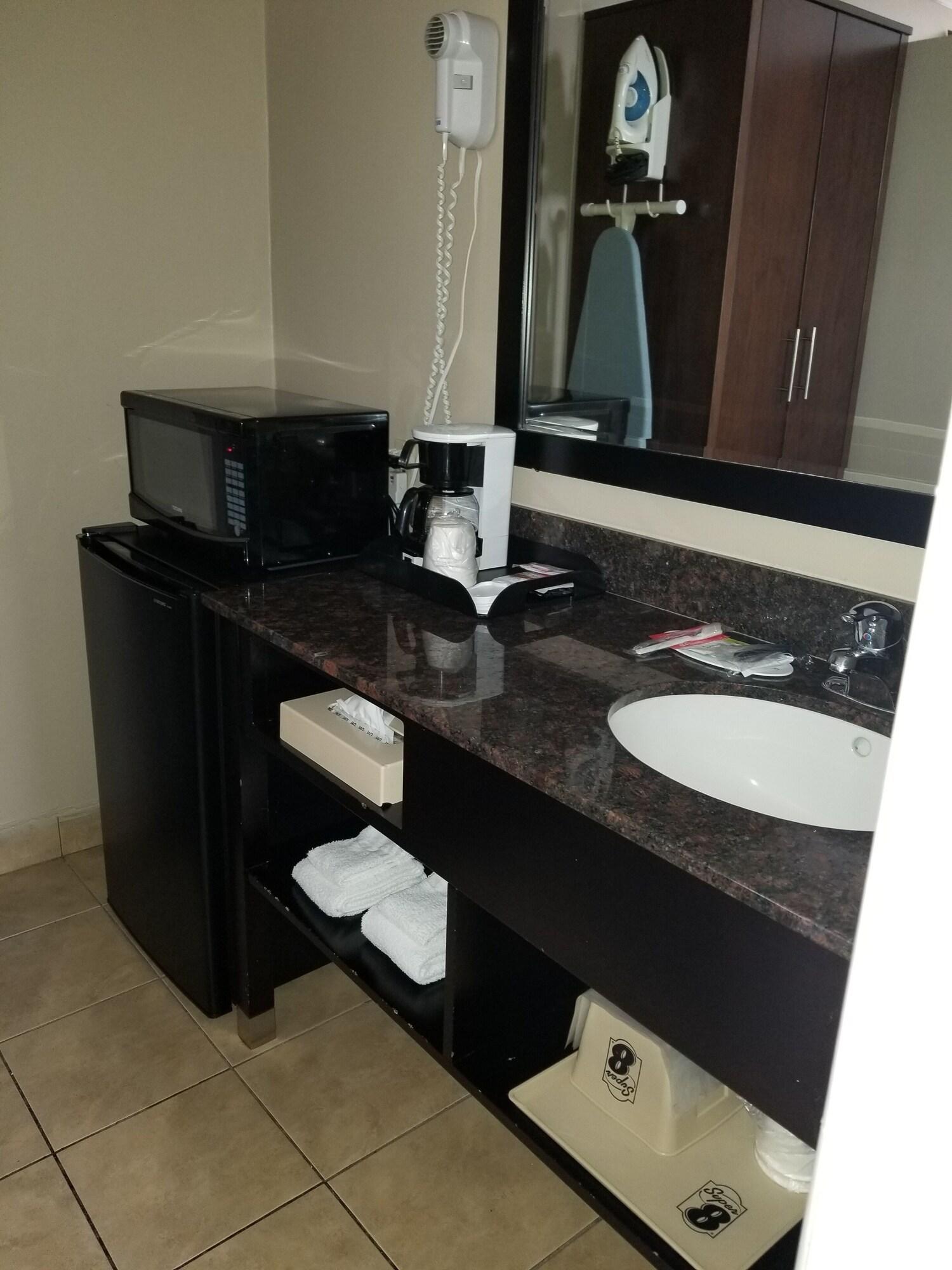 Super 8 By Wyndham Los Angeles-Culver City Area Luaran gambar