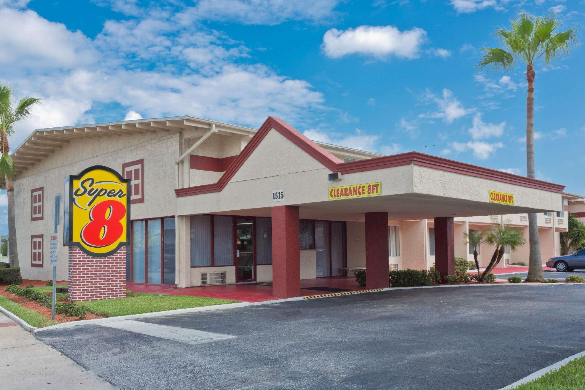 Super 8 By Wyndham Los Angeles-Culver City Area Luaran gambar